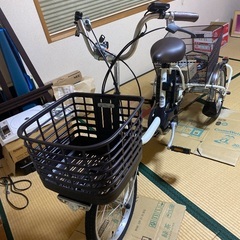 未使用品（新品）電動アシスト3輪車の画像