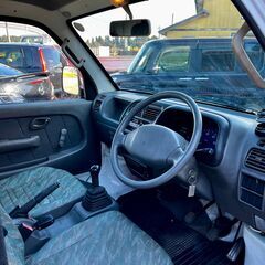 ☆　スズキ　キャリー　軽トラック　MT　四駆車　96,988km　☆の画像