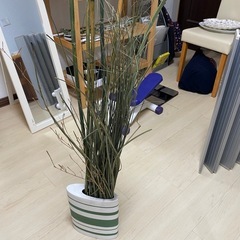 IKEA 棚　花瓶　鉢　風呂蓋の画像