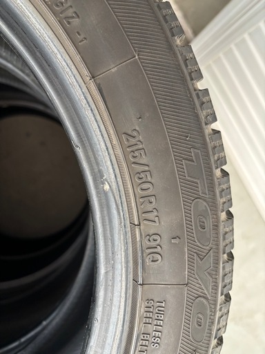 TOYO Observe GIZ 215/50R17 スタッドレスタイヤ 国産