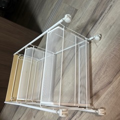 IKEA ラックの画像