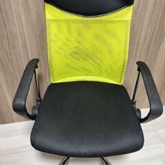 メッシュ椅子の画像