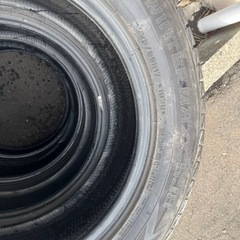 バリ山　DUNLOP ダンロップ　SJ8 225/65R17 スタッドレス　タイヤ　2021年製　17インチの画像