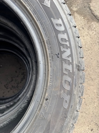 バリ山　DUNLOP ダンロップ　SJ8 225/65R17 スタッドレス　タイヤ　2021年製　17インチ