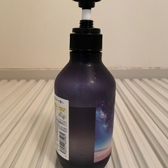 YOLU ディープナイトリペアシャンプーの画像