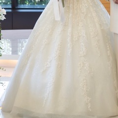 ウェディングドレスの画像