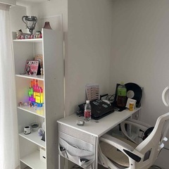 生活に必要な家具の画像