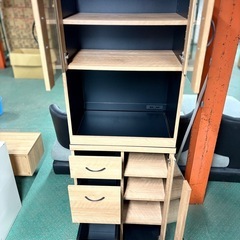 【美品】レンジ台収納キャビネット ガラス扉付きの画像