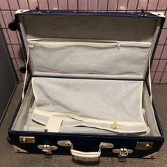 超軽量デザインスーツケース80.40.25センチの画像