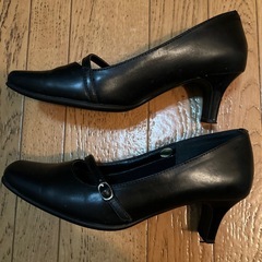 パンプス　22.5 取引き中の画像