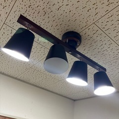 取引中LEDライト電気の画像