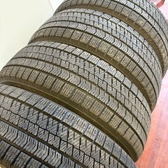 185/65/15冬VRX2の画像