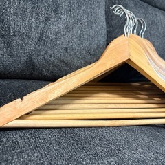 ハンガー　14本セット　木製　の画像