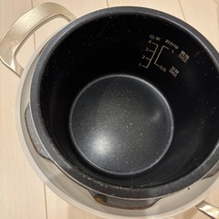 電気圧力鍋の画像