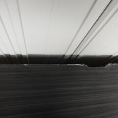 黒のテレビ台　キャスター付きなので移動や背面の掃除が楽です。の画像