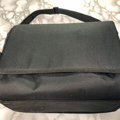 EPSON エプソン プロジェクター EB-825の画像