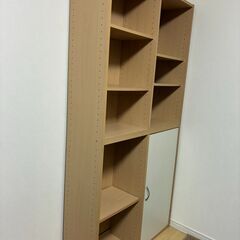 本棚（白・木）の画像