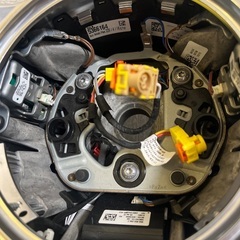 純正 カーボン ステアリング ハンドル ポルシェ マカン GTS 95B 流用に 991 987 981 997 992 ボクスター カレラ ケイマン ハンドル gt2 gt3の画像