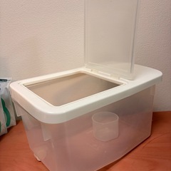 こめびつ米びつの画像