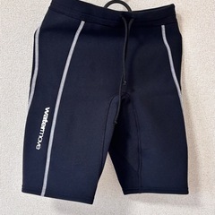 ウエットスーツ
の画像