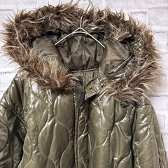 LEXダウンジャケットの画像