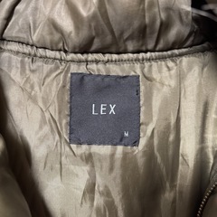 LEXダウンジャケットの画像