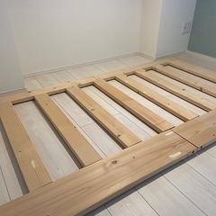 無垢材100% 　ベッドフレーム　すのこの画像