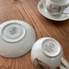 ピーターラビット　WEDGWOOD ティーカップ&ソーサー　2セットの画像