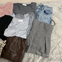 女性服まとめ売り！の画像