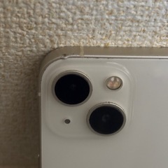 iPhone13 ホワイトの画像