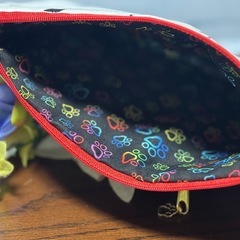 犬模様ハンドメイドポーチの画像