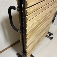 折りたたみシングルベッド（ニトリ）　の画像