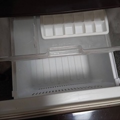 パーソナル冷蔵庫 NR-B178Wの画像