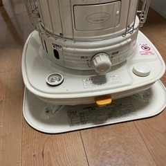 コロナ　石油ストーブ　2014年製　安全ガード付きの画像