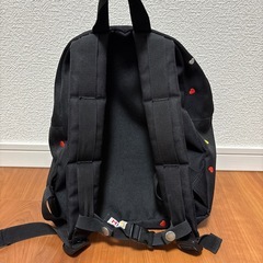 MEI　キッズリュック　ハートの刺繍の画像