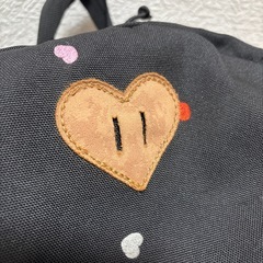 MEI　キッズリュック　ハートの刺繍の画像