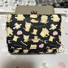 サンリオキャラクター三つ折り財布、の画像