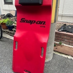 スナップオン　シートクリーパー寝台作業整備の画像