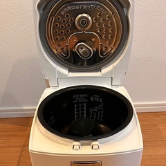 三菱　炊飯器5.5合の画像