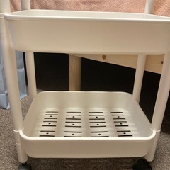 ミニワゴン　ふたつの画像