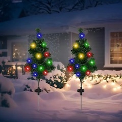 【新品未使用】ソーラーLEDクリスマスツリー 2個セット 防水仕様 の画像