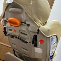 取引中　Aprica チャイルドシート の画像