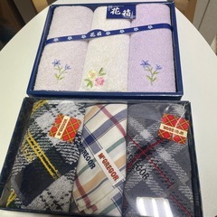 決まりました
新品未使用綿100%タオルハンカチ　ポーチ　オーブンミトンセットの画像