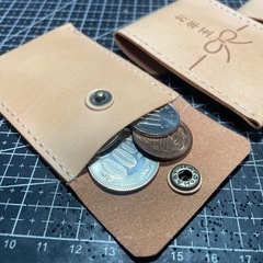 教室◼︎2個◼︎これは喜ぶ！2way 革のお年玉ポチ袋/コインケース◼︎pochi porch /coin caseの画像