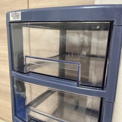 キャスター付き衣装ケースの画像