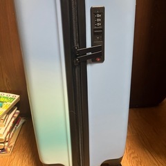 シナモロール　しなもん　キャリーケース　スーツけーケースの画像