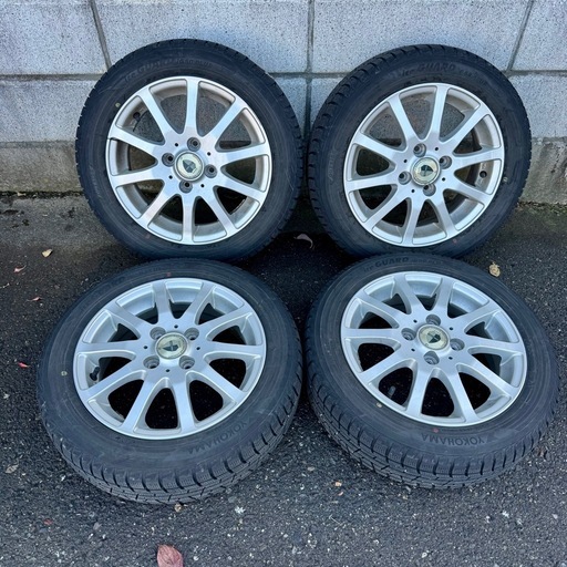 155/65R14 ヨコハマ　アイスガード　スタッドレスタイヤ　軽自動車