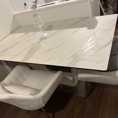 セラミック  ダイニングテーブル の画像