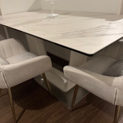セラミック  ダイニングテーブル の画像