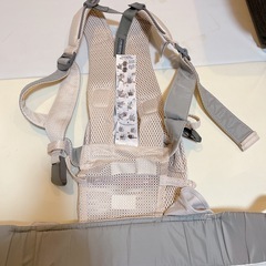 抱っこ紐 ベビービョルン ワンカイエアー ピンクの画像